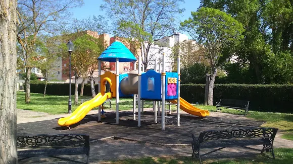 parque infantil El Sotillo - Villarcayo de Merindad de Castilla la Vieja