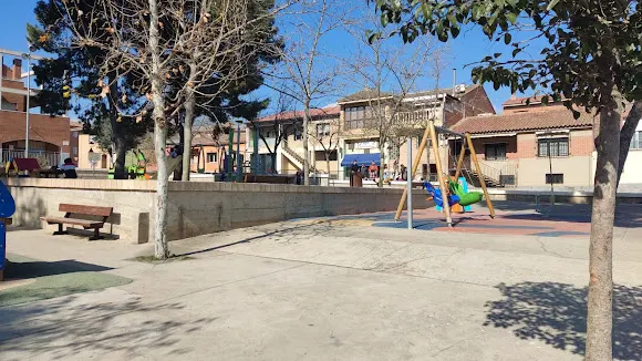 Parque De Aragon - La Puebla de Alfinden
