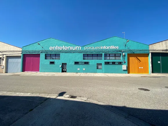 ENTRETENIUM PARQUES INFANTILES - La Puebla de Alfinden