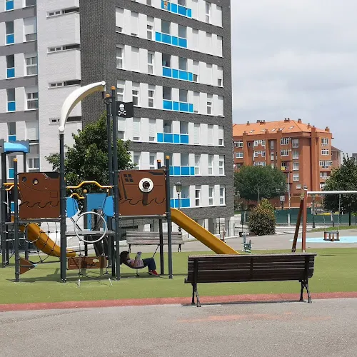 Parque Infantil Talleres de Carros