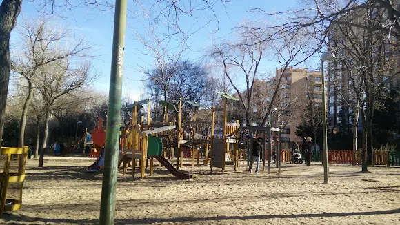 Parque Infantil El dragón - Madrid