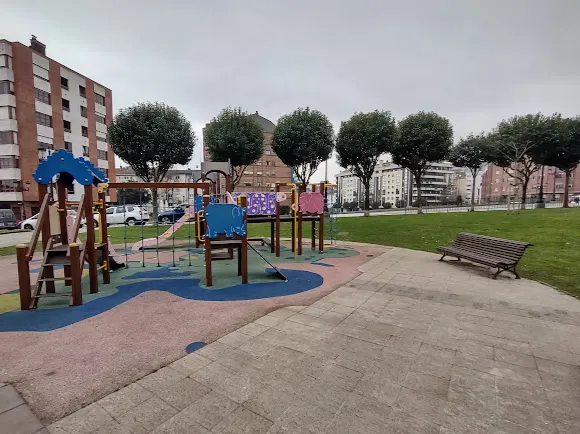 Parque infantil Palmira Villa - Oviedo