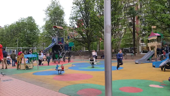 Parque Infantil Begoña - Gijón