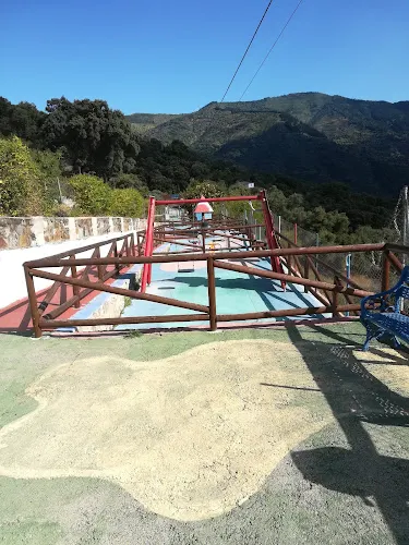 Parque De Juzcar - Parque infantil en Juzcar