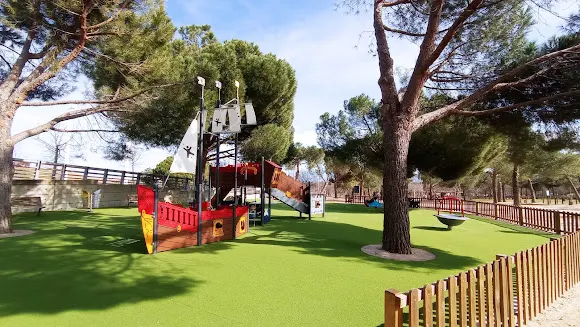 Área de juegos infantiles - Madrid