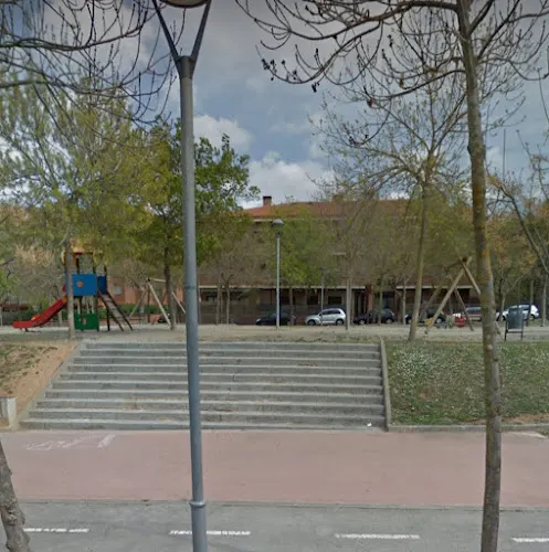 Àrea infantil - Parque infantil en Girona