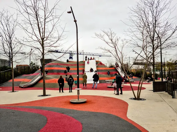Parque infantil Glorias - Barcelona