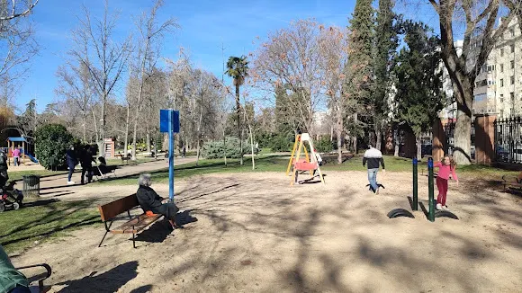 Área de juegos infantiles - Madrid