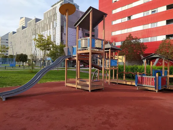 Parque rojo de Salburua 175 - Vitoria-Gasteiz