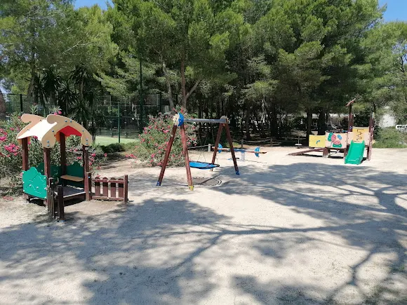 Parque infantil público