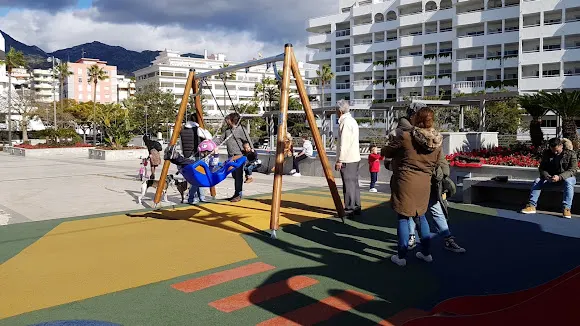 Parque infantil - Marbella