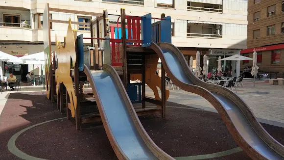 Parc infantil Pl. Sanchís Banús - Ibi