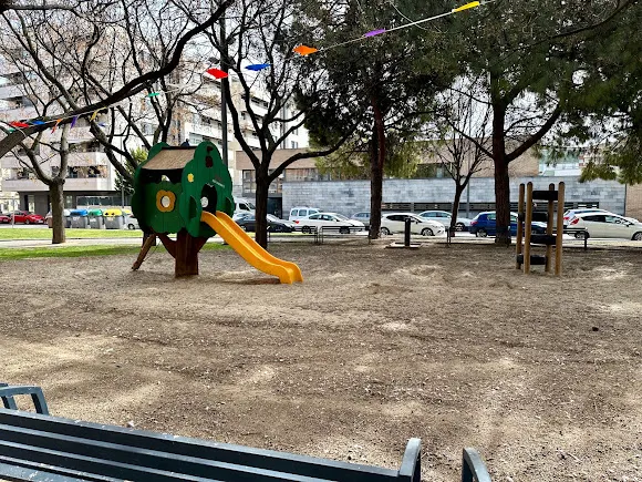 Parque infantil Maria Rosell