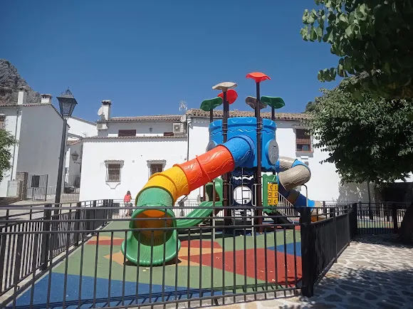 Parque infantil - Grazalema