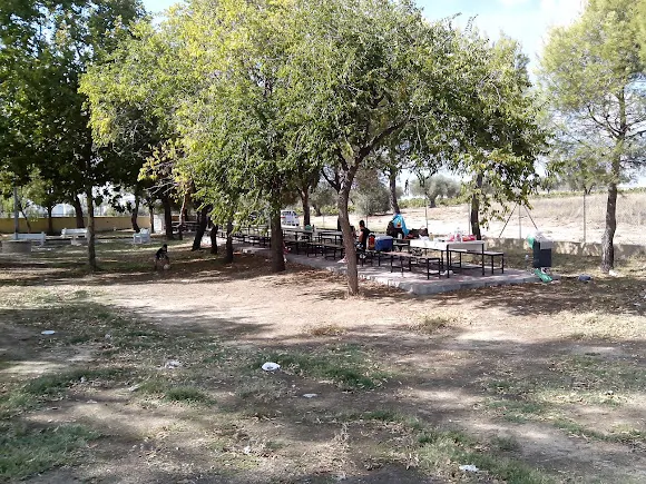 Parque El Caño - Las Ventas de Retamosa