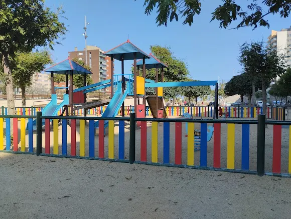 Parque Infantil Plaza del Barco Maria Assumpta