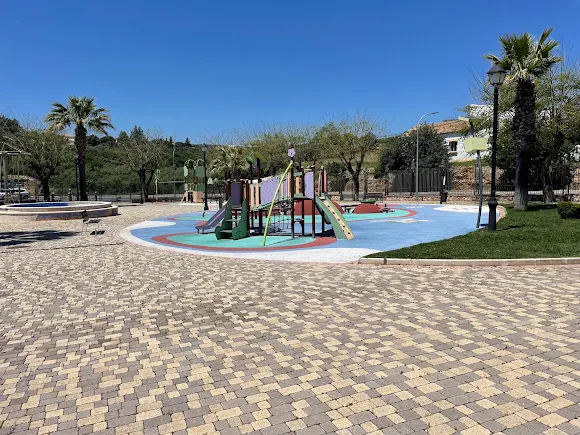 Parque infantil Curva Las Erillas - Hornachuelos