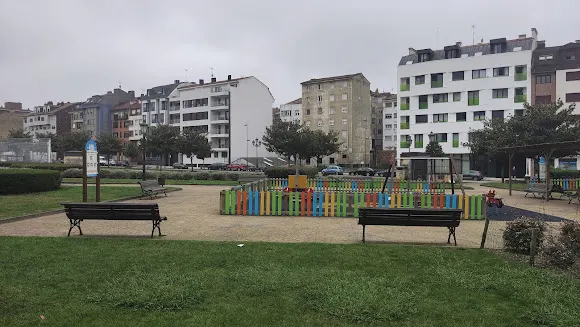 Parque infantil Ángel González - Oviedo