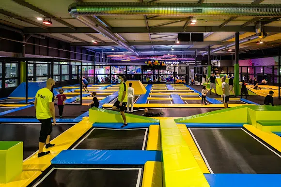 Sould Park Jump Lanzarote - Trampoline Park y Arcade