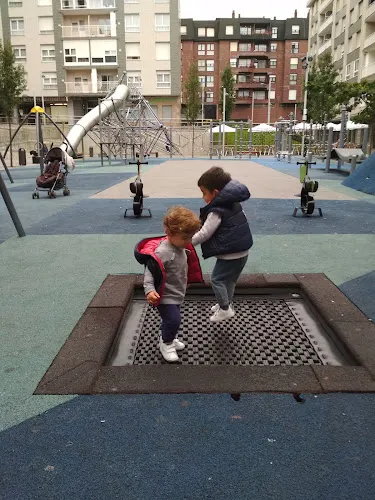 Parque infantil Repelega