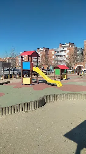 Área de Juegos Infantiles