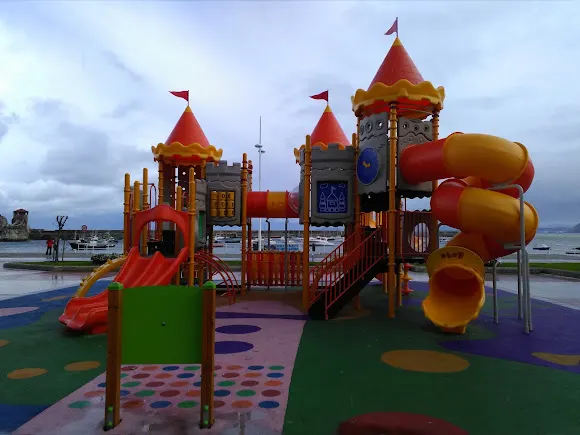 PARQUE INFANTIL