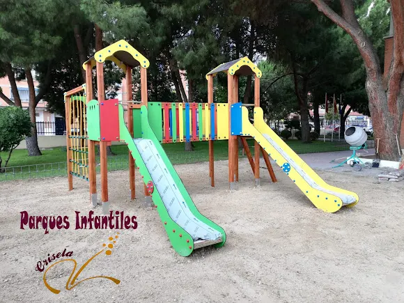 Parques Infantiles Crisela - Leganés