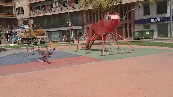 Parque Infantil La Hormiga
