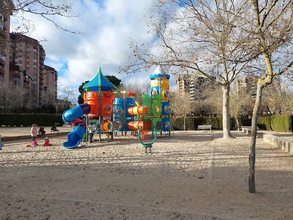 Parque Infantil Colorido