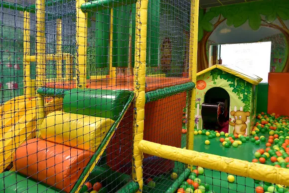 Saltimban-Kid - Parque infantil de ocio en la Castellana
