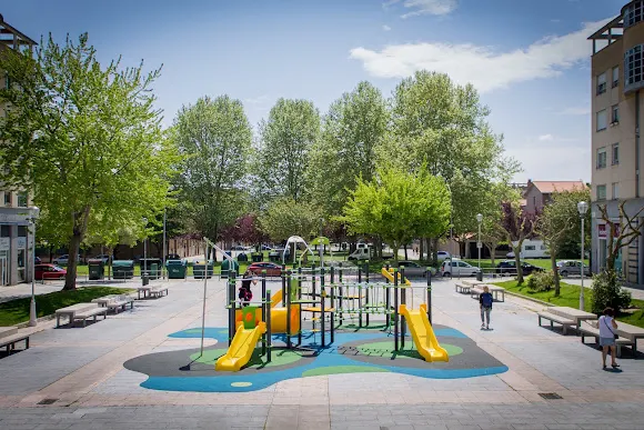 Parque Infantil Zizur Mayor - Parque infantil en Zizur Mayor