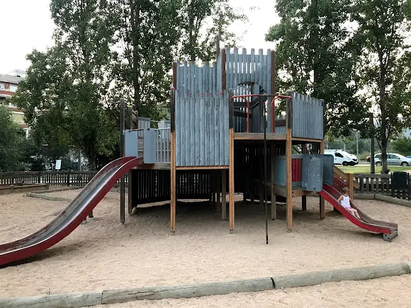 Parque Infantil El Castillo - L'Hospitalet de Llobregat