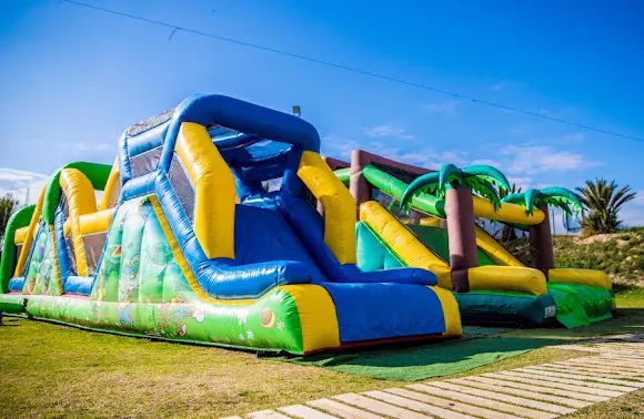 Parque de ocio infantil | CDPR