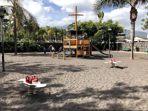 Parque Infantil de Playa Jardín